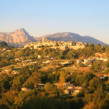 Hotel Marc-Hely La Colle-sur-Loup Exteriér fotografie